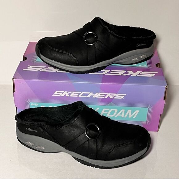 Skechers Commute Time Cozyy Chenille-Lined Vegan Clogs - Picture 1 of 6